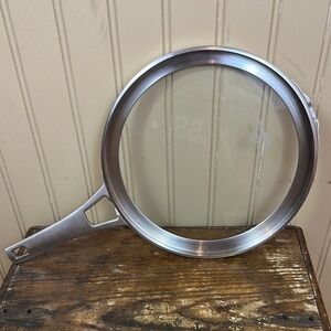 Calphalon Premier Space Saving Flat Glass Lid 8” Diameter Replacement lid only